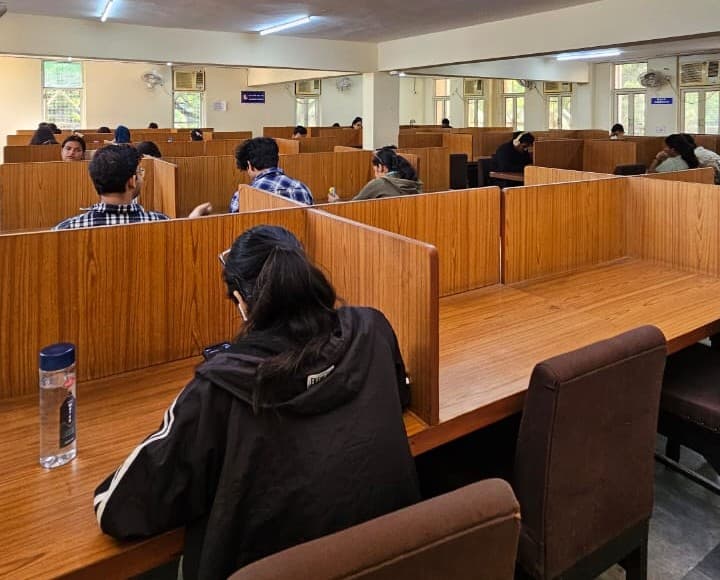 Deshbandhu College Academic photo 7